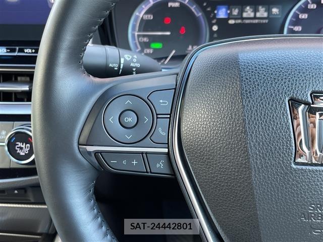 Toyota CROWN 2022 8680522-11