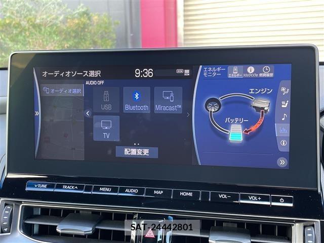 Toyota CROWN 2022 8680522-18
