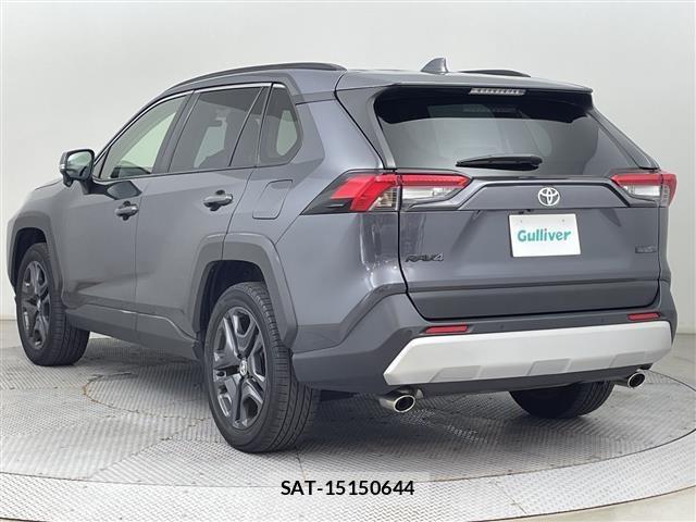 Toyota RAV4 2023 8709296-13