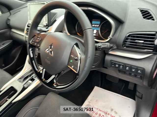 Mitsubishi ECLIPSE CROSS 2025 8854559-3