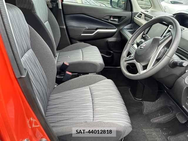 Suzuki SOLIO 2025 8934320-7