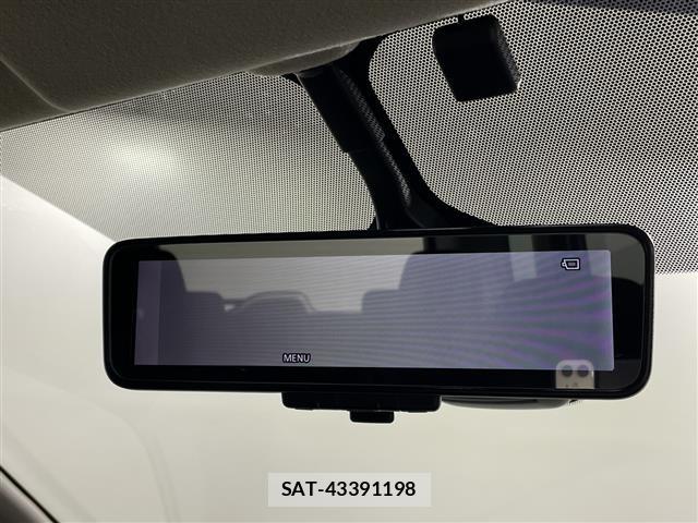 Nissan SERENA 2022 8925857-1