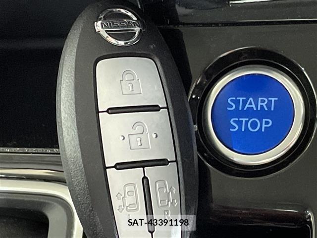 Nissan SERENA 2022 8925857-6