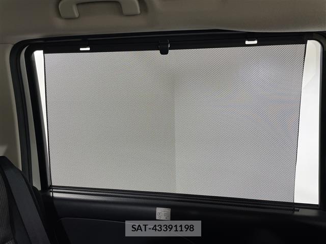 Nissan SERENA 2022 8925857-7