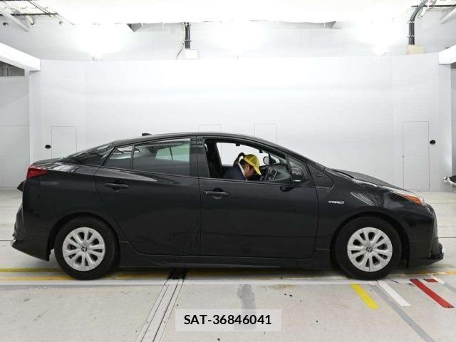 Toyota PRIUS 2019 8911456-3