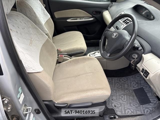 Toyota BELTA 2005 8838540-8