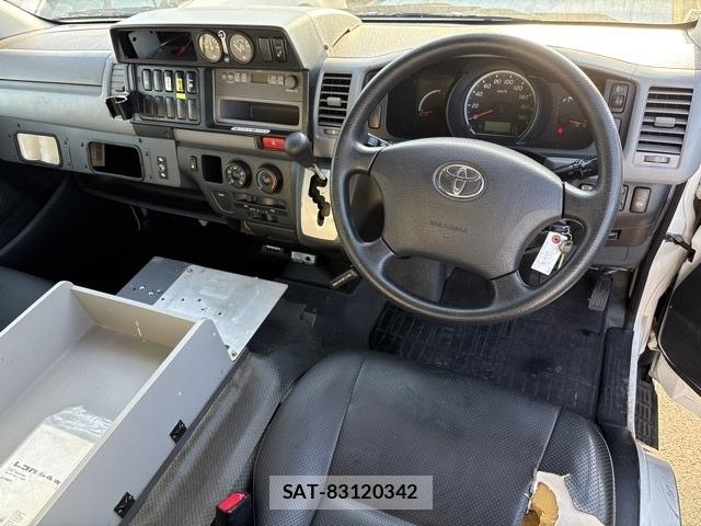 Toyota HIACE VAN 2012 8760007-4