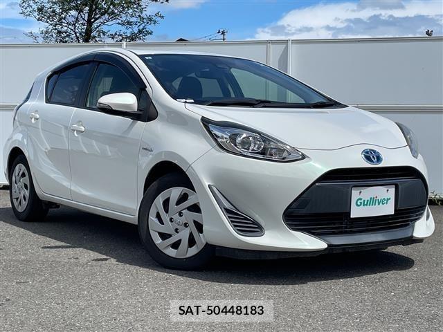 Toyota AQUA 2017 8705571-0