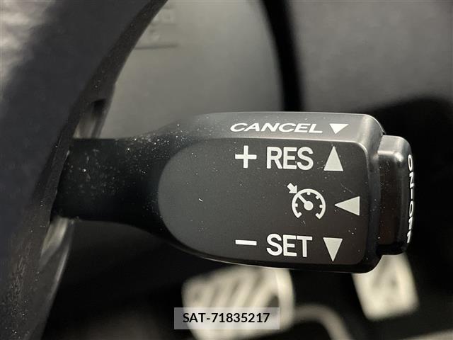Toyota COROLLA FIELDER 2018 8893302-21