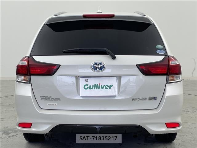 Toyota COROLLA FIELDER 2018 8893302-4