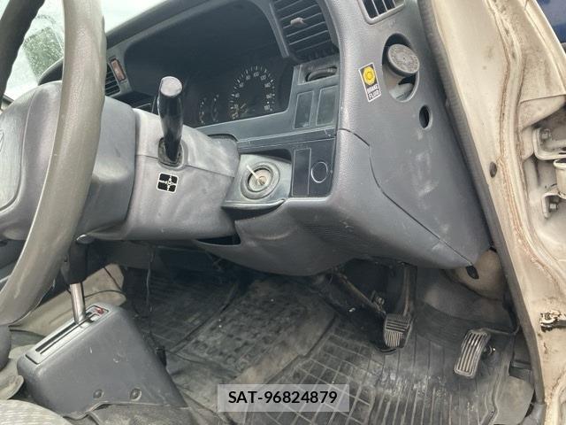 Toyota HIACE VAN 1998 8677687-6