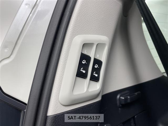 Toyota LAND CRUISER PRADO 2017 8907319-10