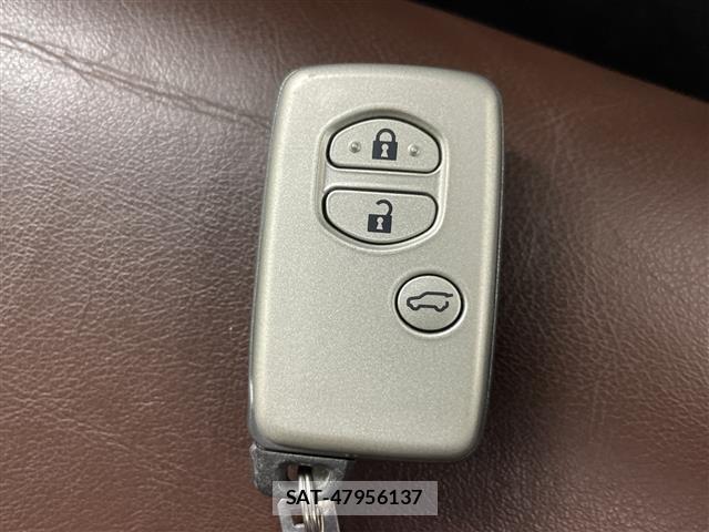 Toyota LAND CRUISER PRADO 2017 8907319-12