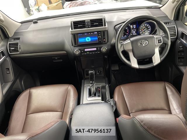 Toyota LAND CRUISER PRADO 2017 8907319-14