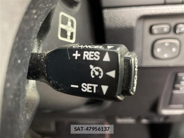 Toyota LAND CRUISER PRADO 2017 8907319-3