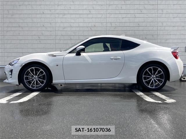 Toyota 86 2020 8683998-4