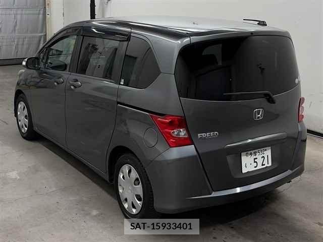 Honda FREED 2010 8683670-1