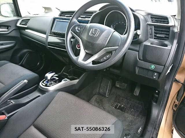 Honda FIT 2013 8862138-3