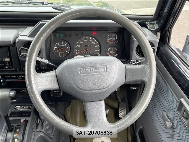 Toyota LAND CRUISER 1999 8860360-11