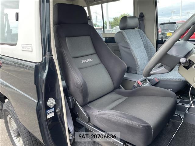 Toyota LAND CRUISER 1999 8860360-4