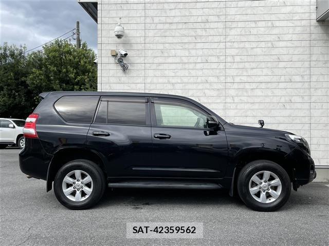 Toyota LAND CRUISER PRADO 2015 8907320-3