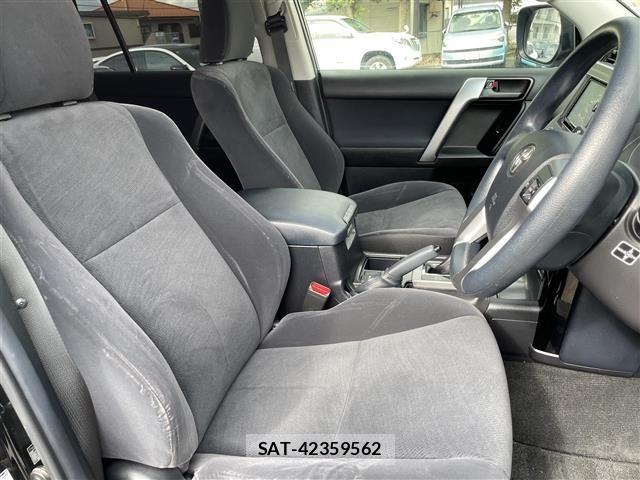 Toyota LAND CRUISER PRADO 2015 8907320-6