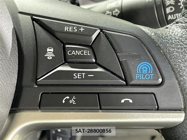 Nissan SERENA 2019 8925878-17