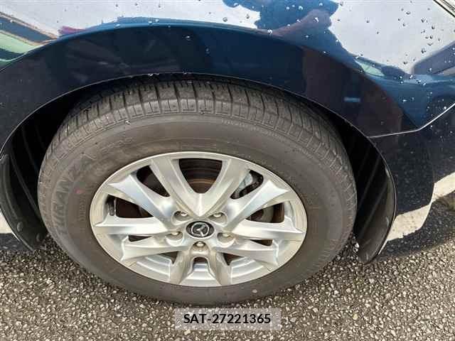 Mazda AXELA 2018 8864400-9