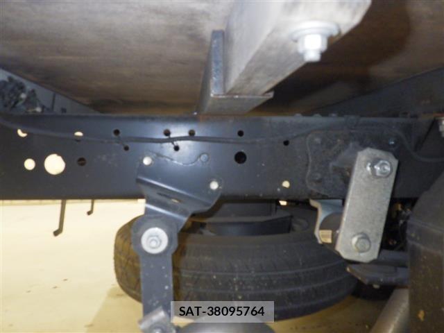 Nissan ATLAS 2023 8732632-4