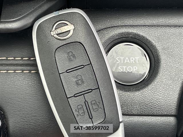 Nissan SERENA 2023 8925899-21