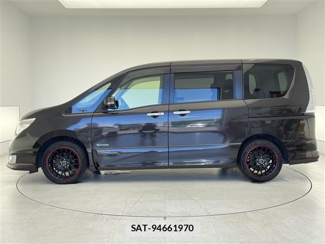 Nissan SERENA 2015 8925900-17