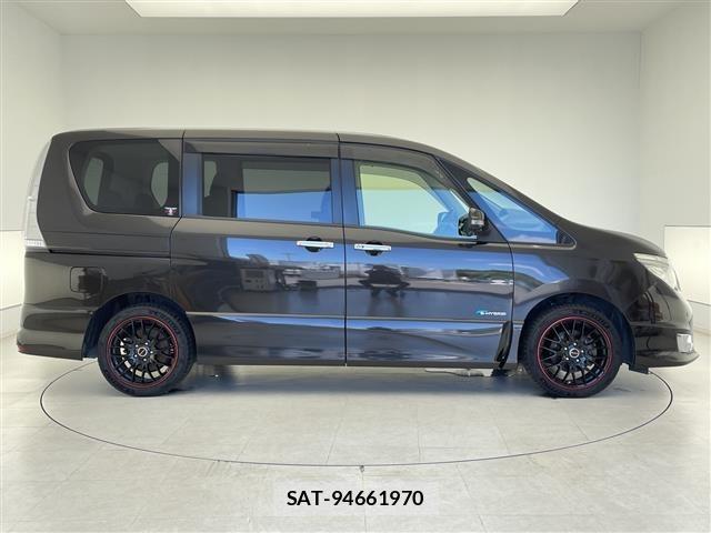 Nissan SERENA 2015 8925900-18