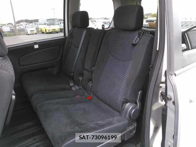 Nissan SERENA 2016 8920712-9