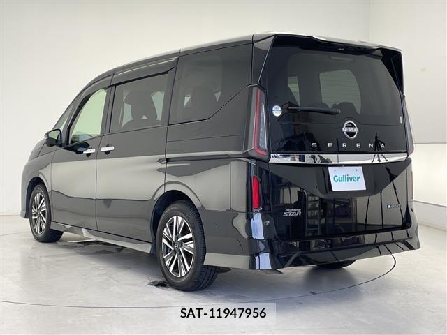 Nissan SERENA 2023 8925906-14