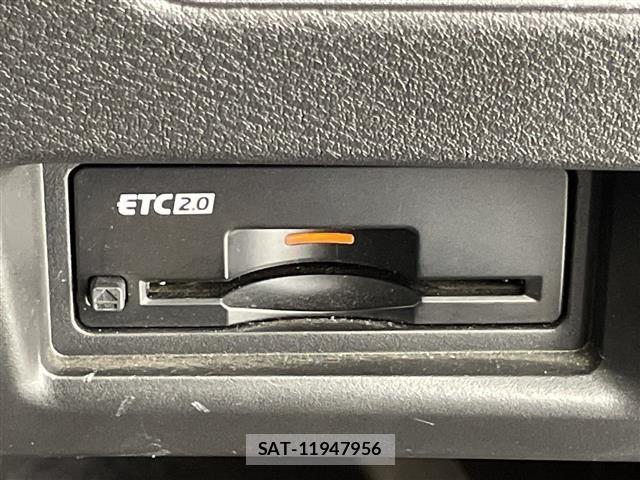 Nissan SERENA 2023 8925906-17