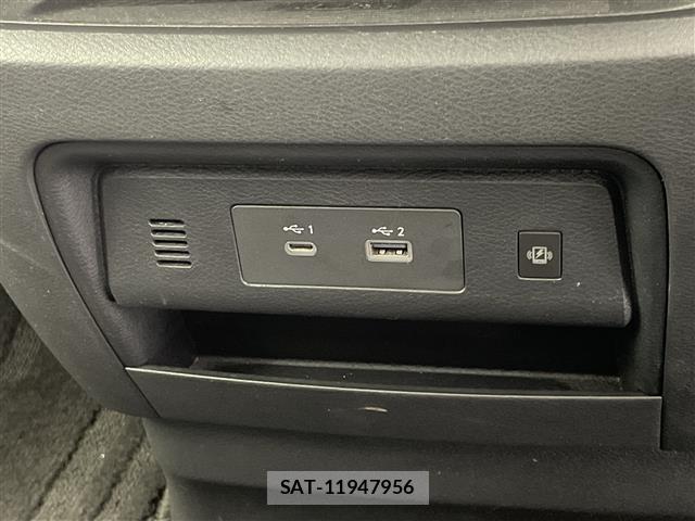 Nissan SERENA 2023 8925906-2