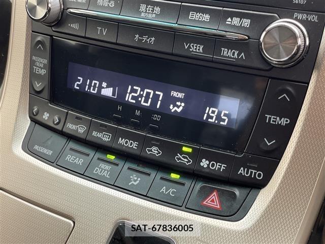 Toyota VELLFIRE 2013 8904958-21