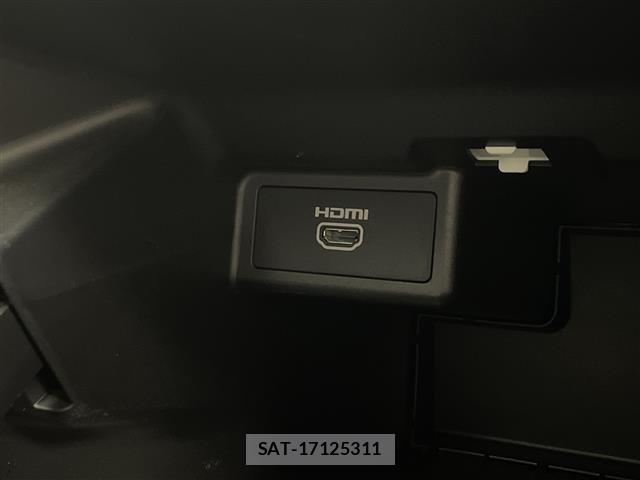 Nissan LEAF 2022 8928919-2