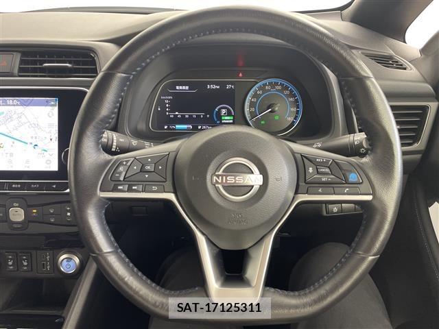 Nissan LEAF 2022 8928919-3