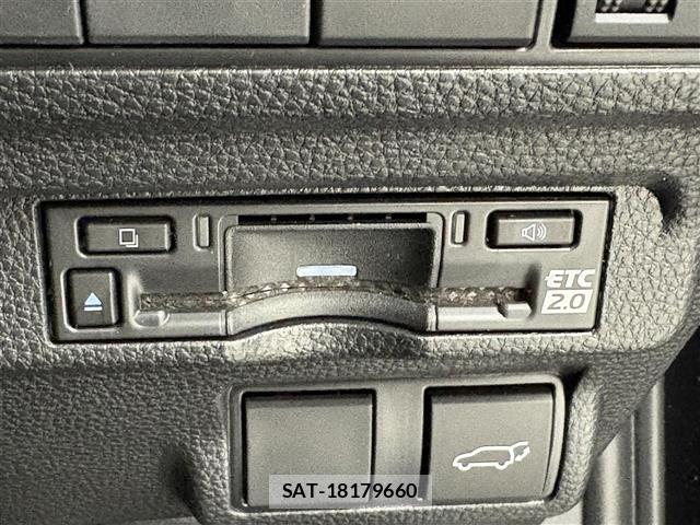 Toyota COROLLA CROSS 2024 8906427-9