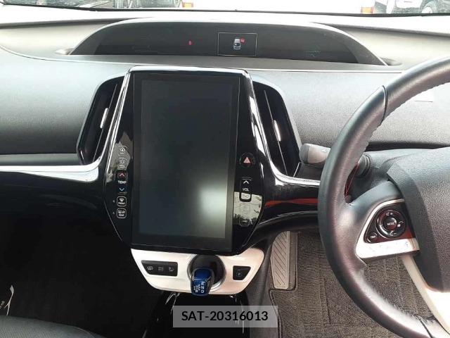 Toyota PRIUS PHV 2017 8915377-12