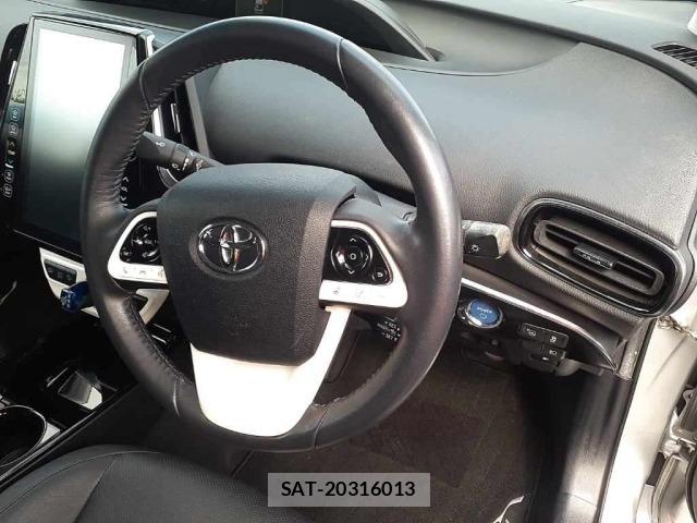 Toyota PRIUS PHV 2017 8915377-9
