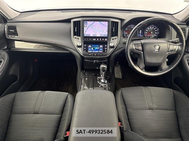 Toyota CROWN 2013 8937572-14