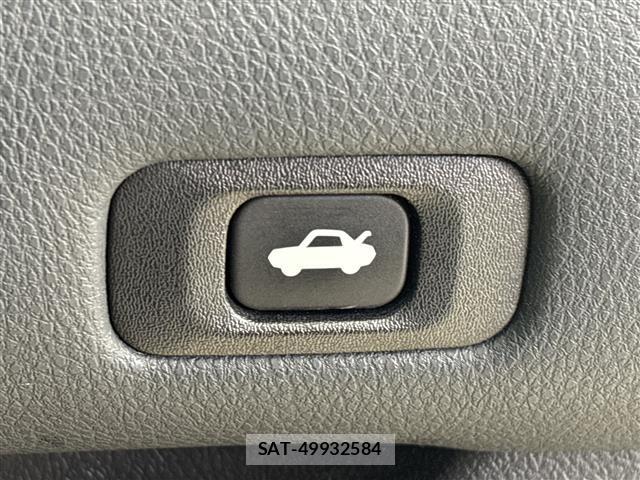 Toyota CROWN 2013 8937572-5