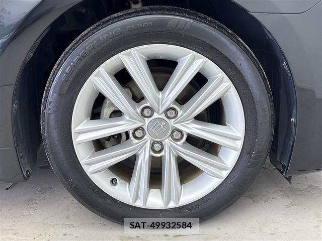 Toyota CROWN 2013 8937572-6