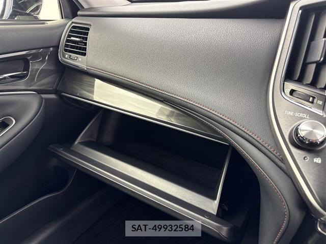 Toyota CROWN 2013 8937572-8