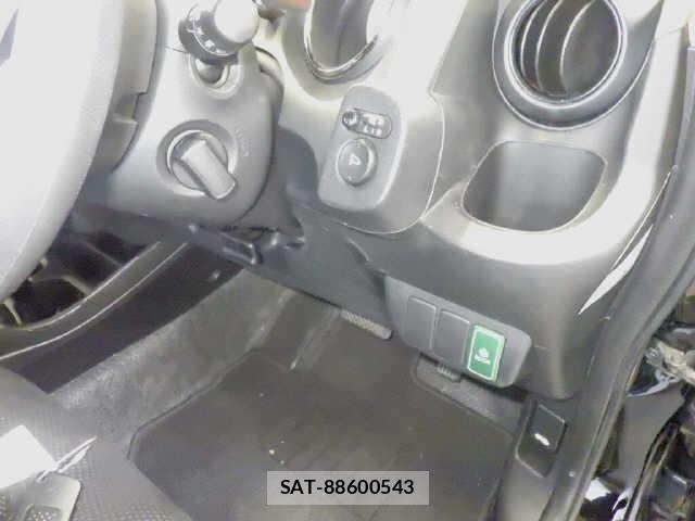 Honda FIT 2011 8919945-6