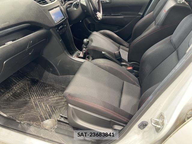 Suzuki SWIFT 2012 8777259-10