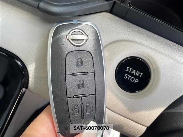 Nissan SERENA 2024 8671540-7