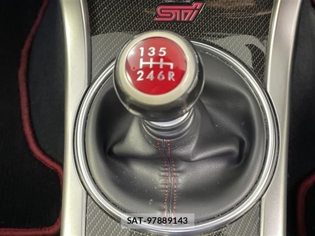 Subaru SUBARU 2015 8935501-18